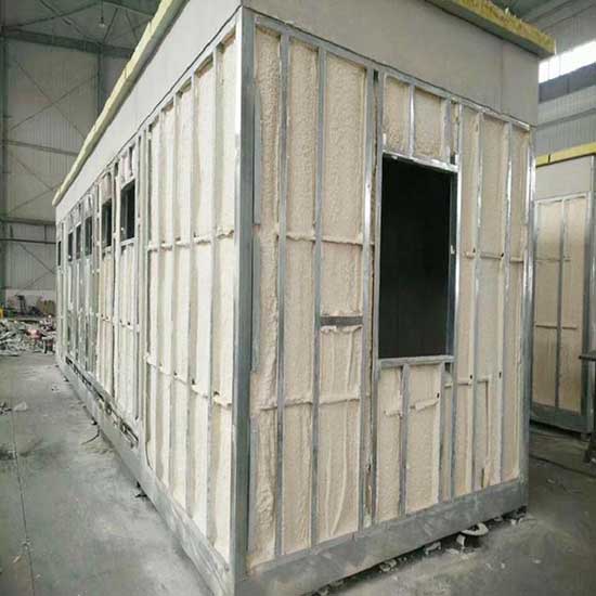 集裝箱龍骨夾層保溫聚氨酯填充澆注(圖1) 集裝箱龍骨夾層保溫聚氨酯噴涂澆注