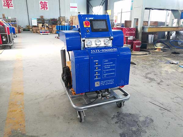 聚氨酯發泡機Q和H分別代表什么意思?(圖1) JNJX-H5600(D)液壓聚脲噴涂機