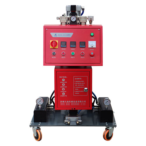 保溫管道發(fā)泡聚氨酯噴涂機(jī)(圖1) 發(fā)泡聚氨酯噴涂機(jī)