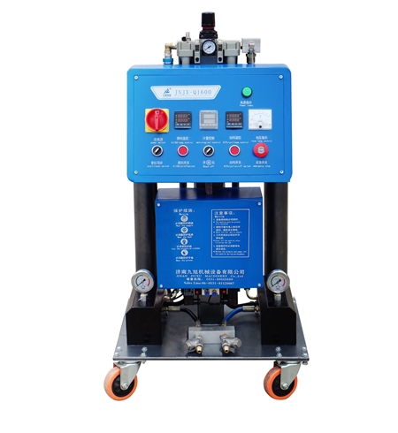 外墻保溫聚氨酯噴涂機(圖1) Q1600型單相220V的外墻保溫聚氨酯噴涂機